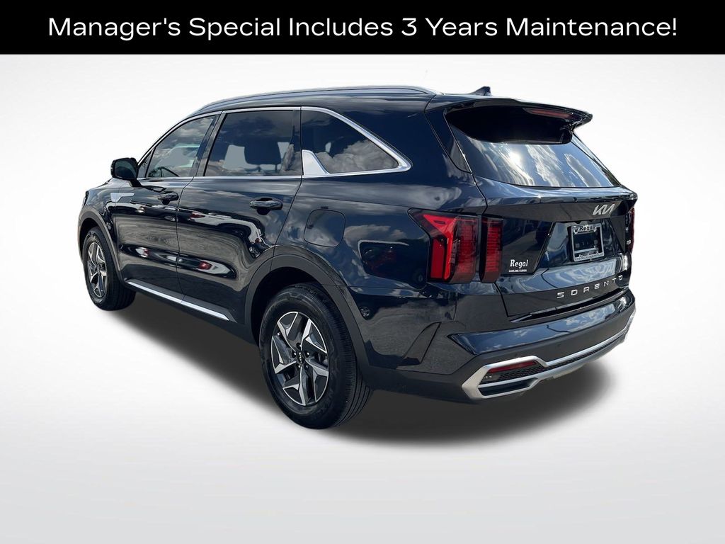 2022 Kia Sorento Hybrid EX 7