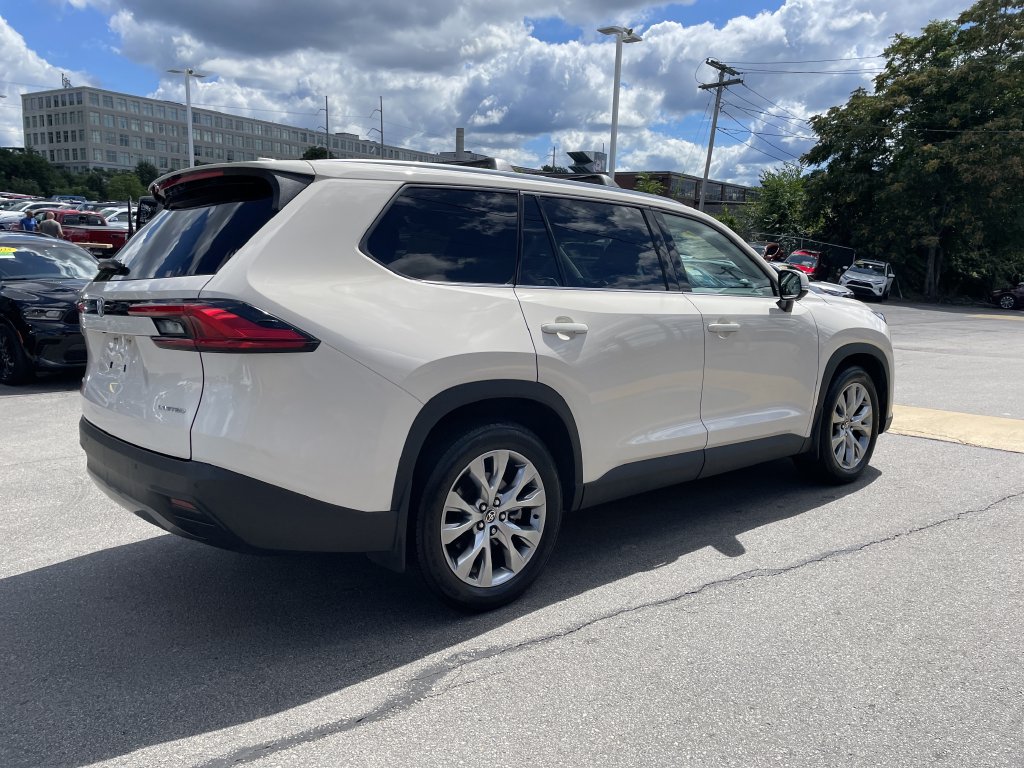 Used 2024 Toyota Grand Highlander SUV