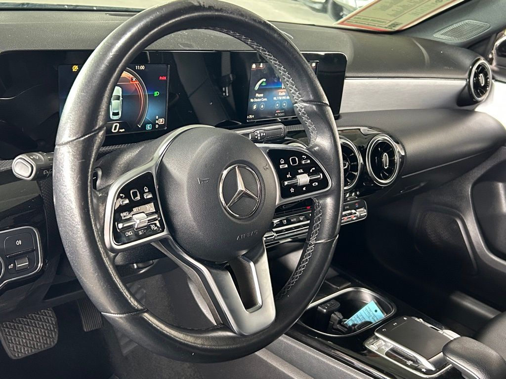Used 2020 Cosmos Black Metallic Mercedes-Benz A 220 image 46