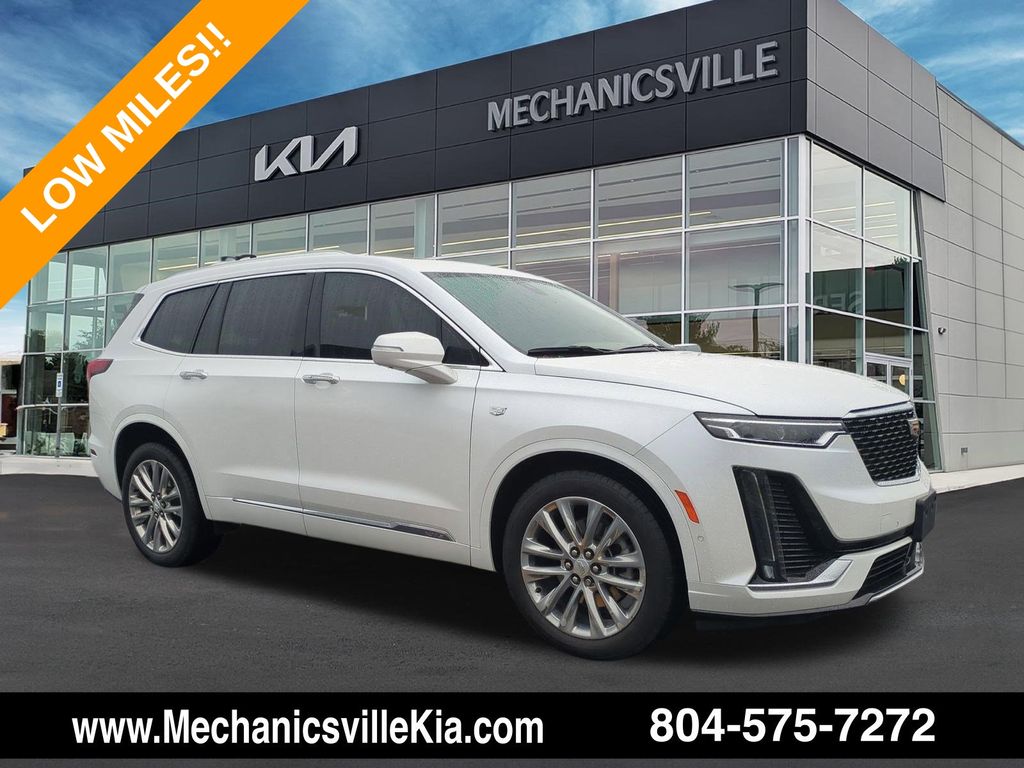 Crystal White Tricoat 2023 Cadillac XT6 SUV / Crossover Four-Wheel Drive 9-Speed Automatic