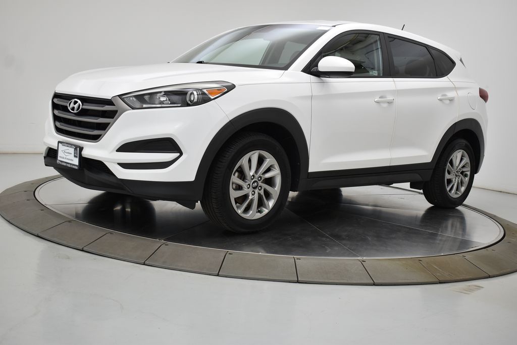 2016 Hyundai Tucson SE photo
