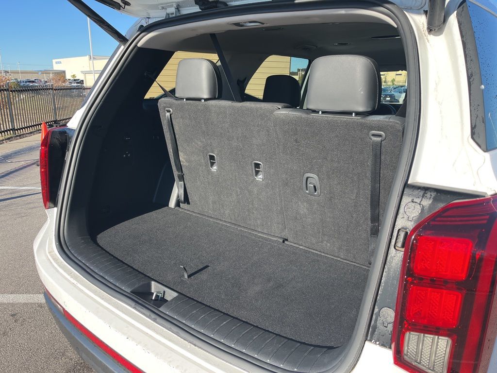 Thumbnail: 2025 Hyundai Palisade - 8