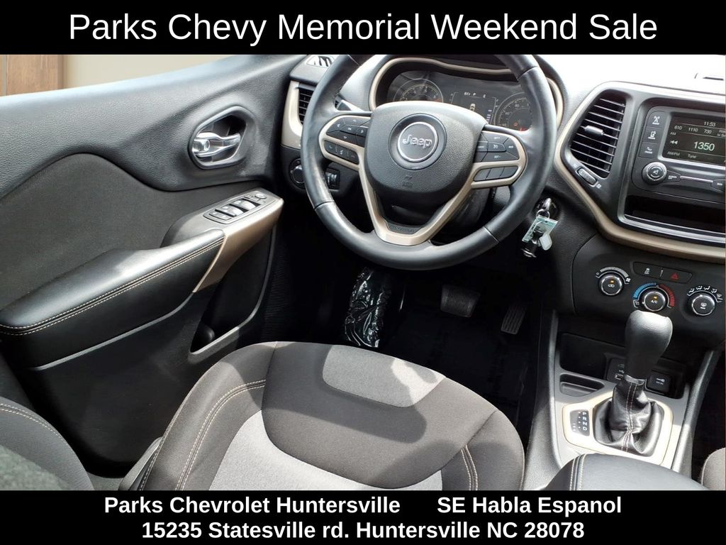 JeepCherokee17