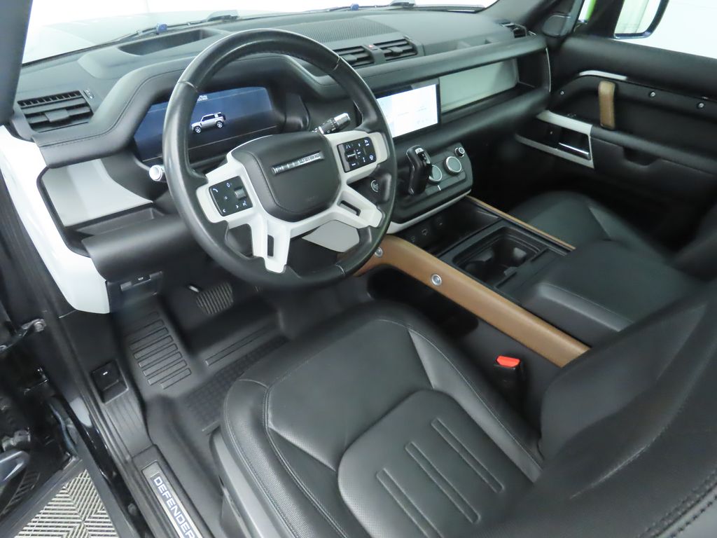 Thumbnail: 2022 Land Rover Defender - 9