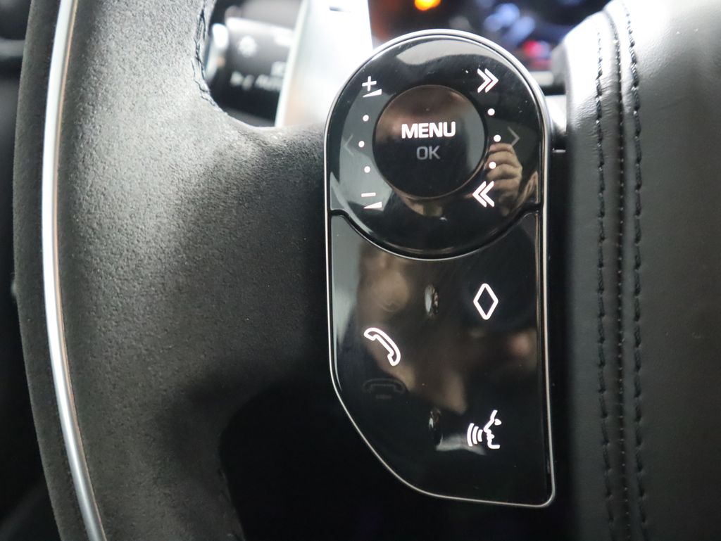 Thumbnail: 2021 Land Rover Range Rover Sport - 11