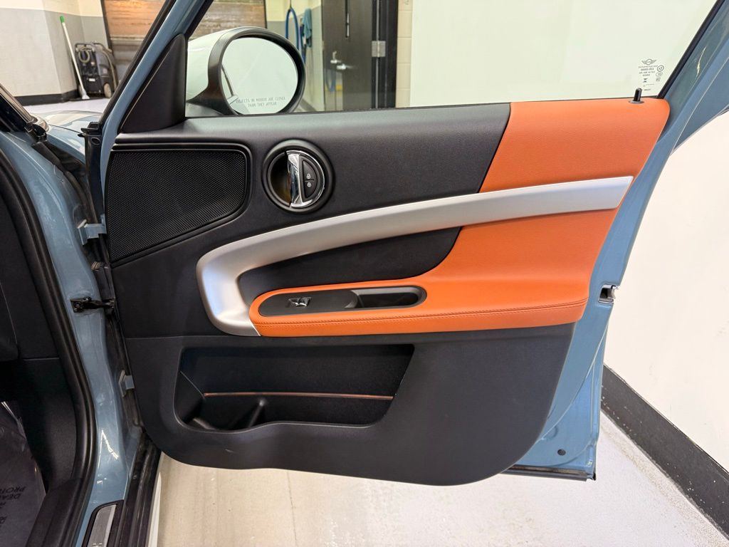 Thumbnail: 2023 MINI Cooper Countryman - 28