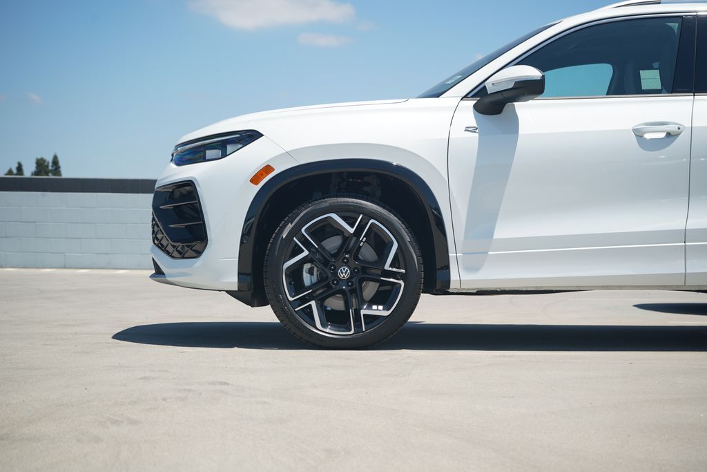 Thumbnail: 2026 Volkswagen Tiguan - 3