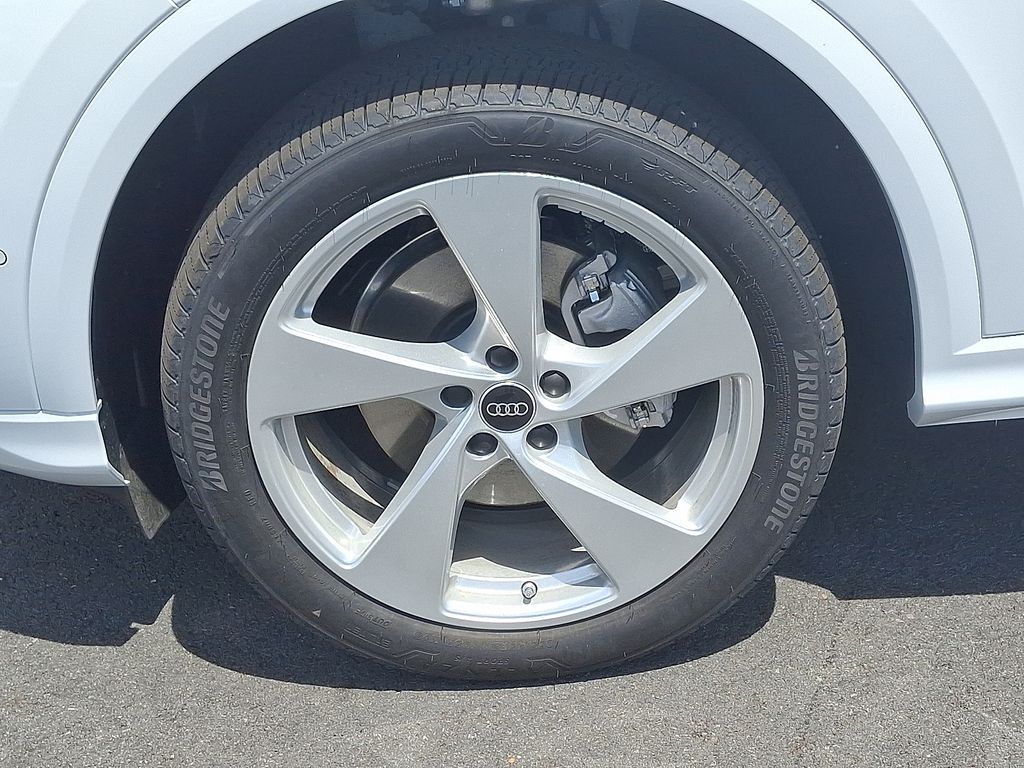 2025 Audi Q5 Premium 5