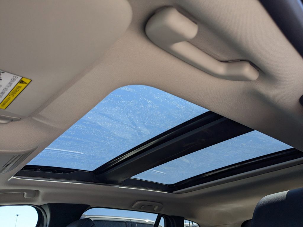 2025 Mazda CX-50 Hybrid Premium