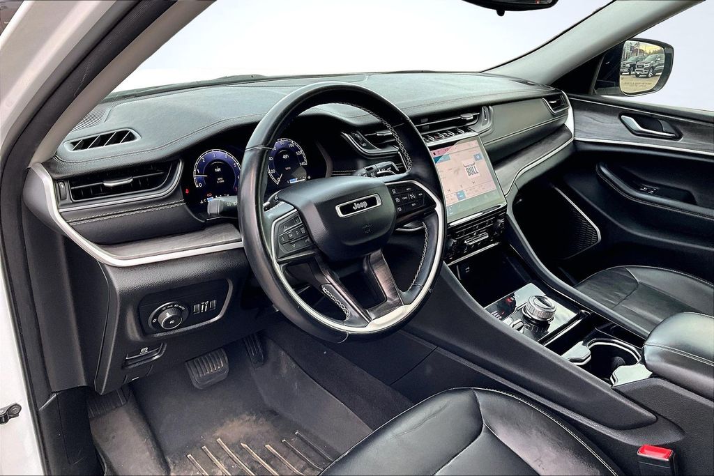 2022 Jeep Grand Cherokee L Limited White at Traditions Chevrolet