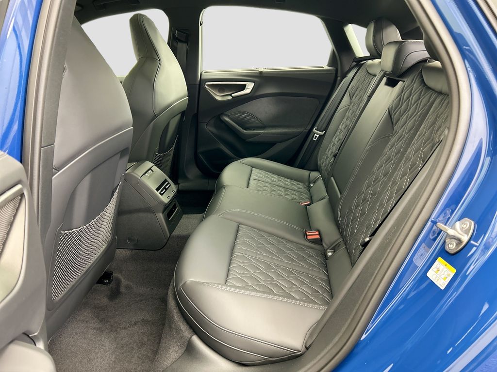 Thumbnail: 2025 Audi S5 - 21