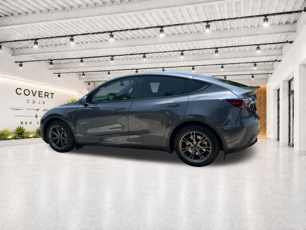Used Car 2022 Tesla Model Y  Long Range For Sale Under $35,000 In Austin, Texas