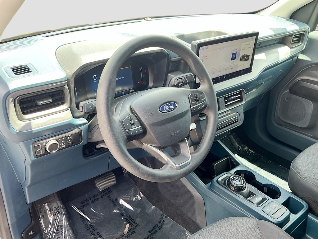 Used 2025 White Ford XL image 9