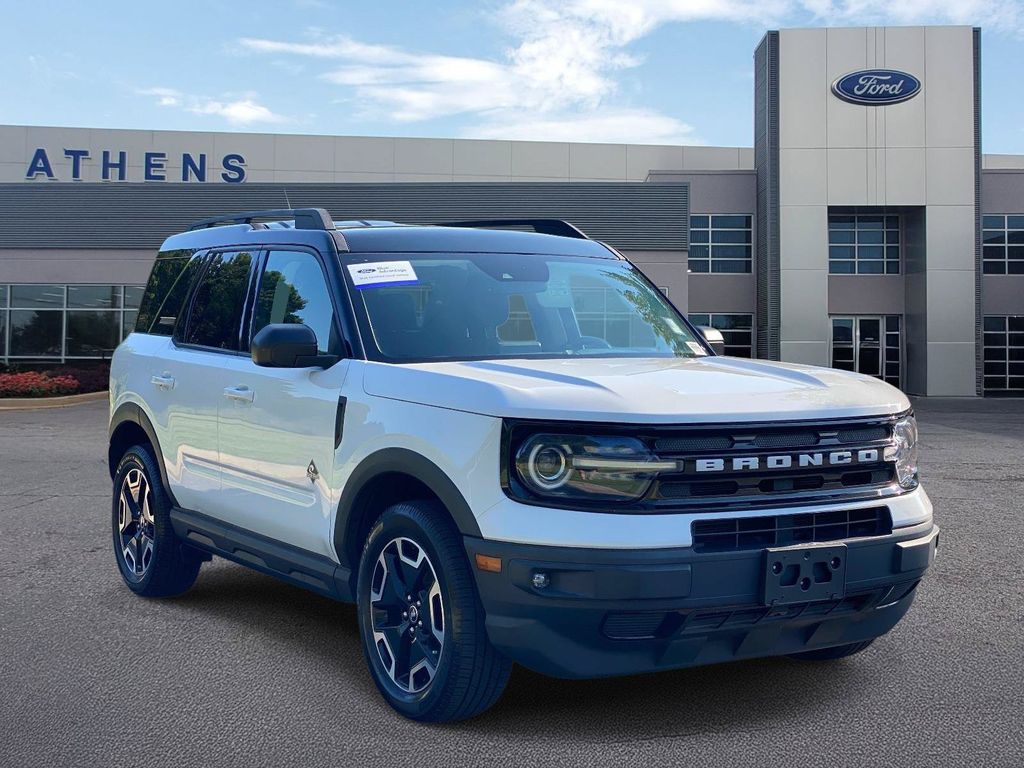 Oxford White 2021 Ford Bronco Sport SUV / Crossover All-Wheel Drive 8-Speed Automatic