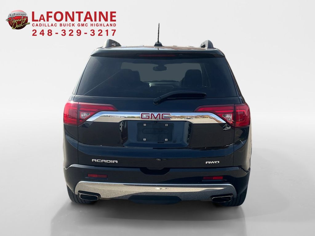 2019 GMC Acadia Denali 6