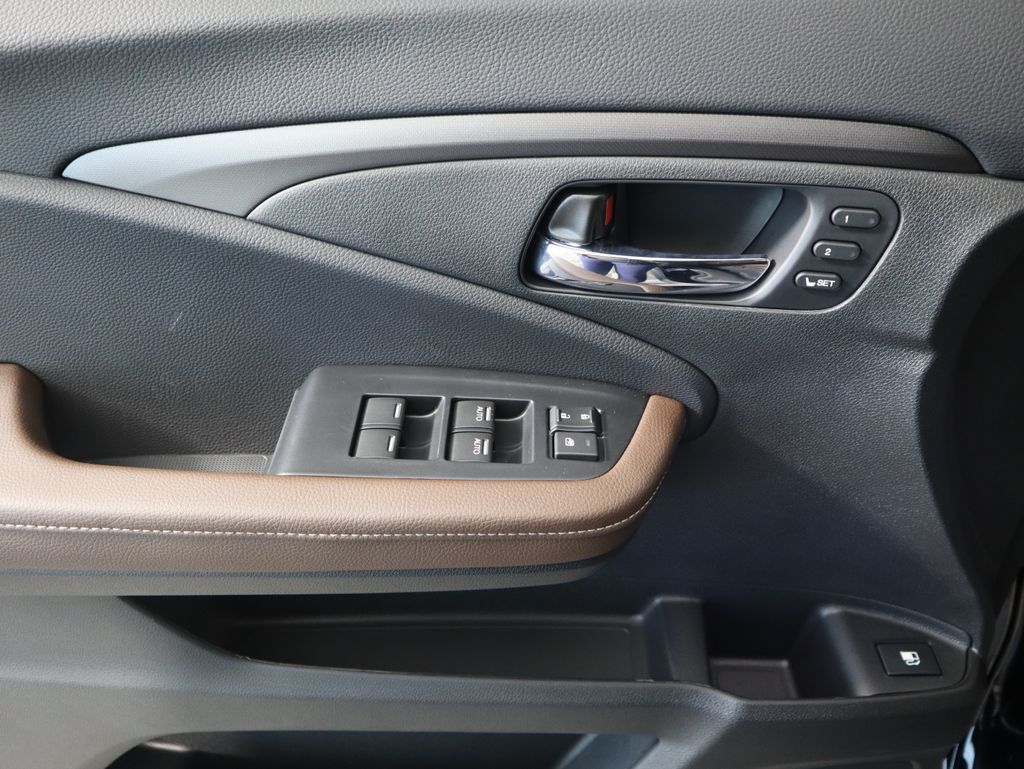 Thumbnail: 2026 Honda Ridgeline - 23