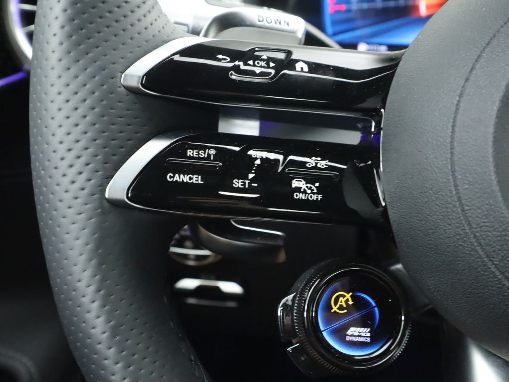 Thumbnail: 2025 Mercedes-Benz AMG GT - 12