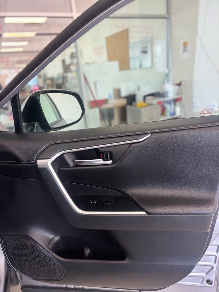 Used 2019 Toyota RAV4 SUV