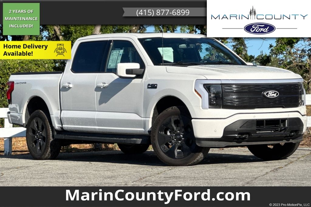 Star White Metallic Tri-Coat 2025 Ford F-150 Lightning Platinum SuperCrew AWD Pickup Truck All-Wheel Drive Automatic