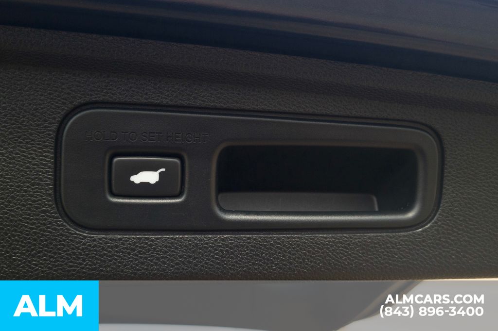 Used 2023 Black Honda Sport image 9