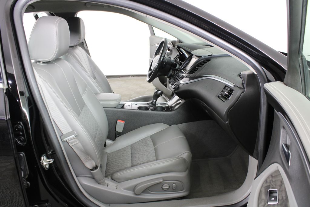 Used 2015 Chevrolet Impala for sale in 
