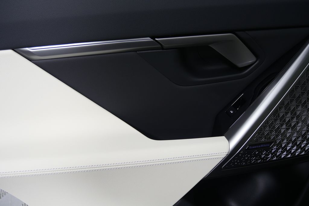 2026 BMW 5 Series  14