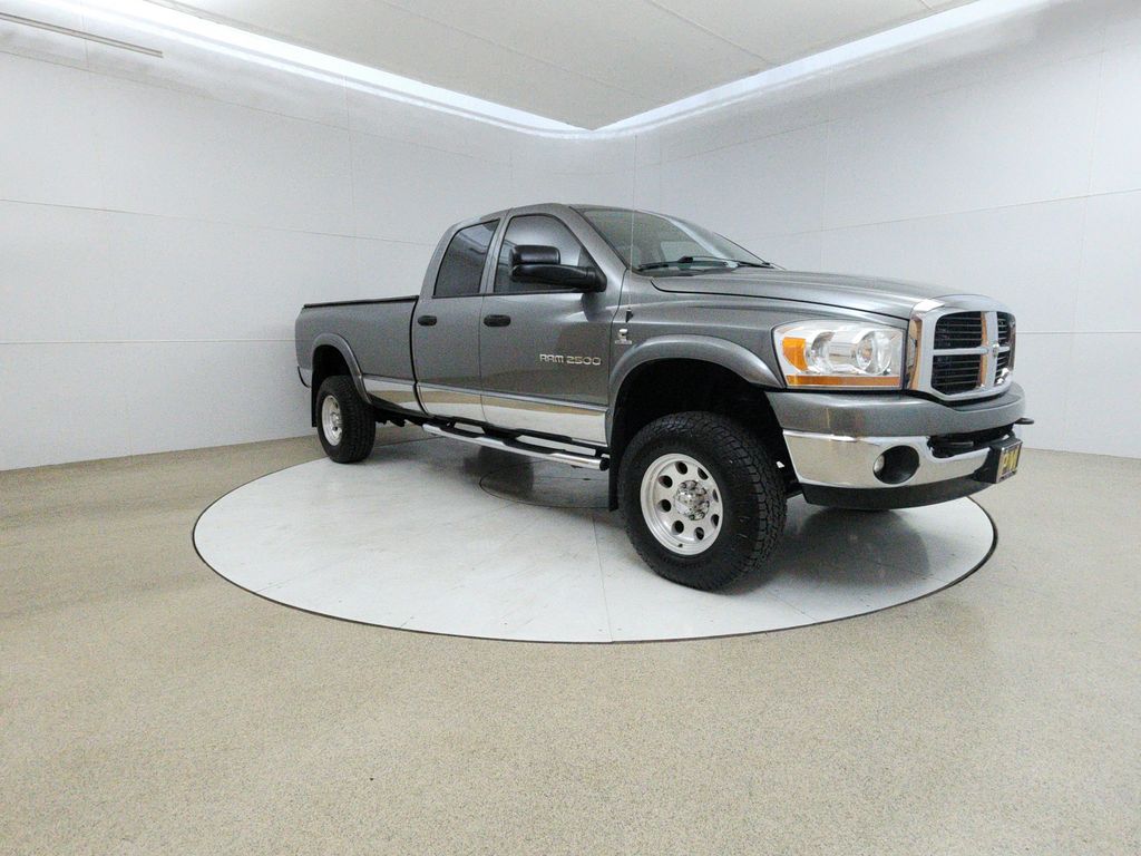 Mineral Gray Metallic Clearcoat 2006 Dodge RAM 2500 SLT Quad Cab 4WD Pickup Truck Four-Wheel Drive 4-Speed Automatic