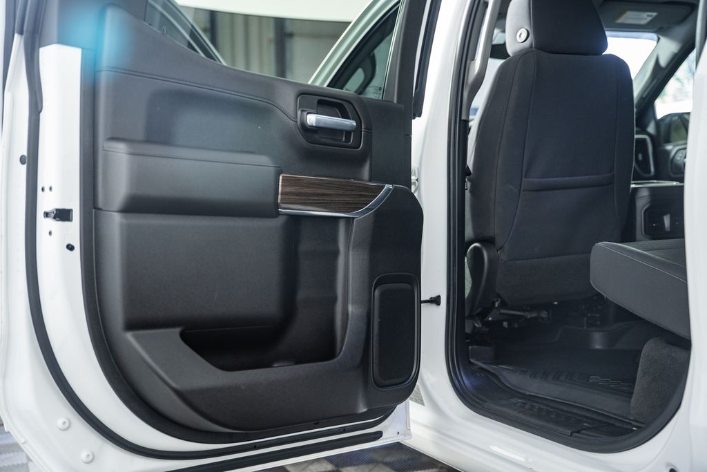 ChevroletSilverado 150038