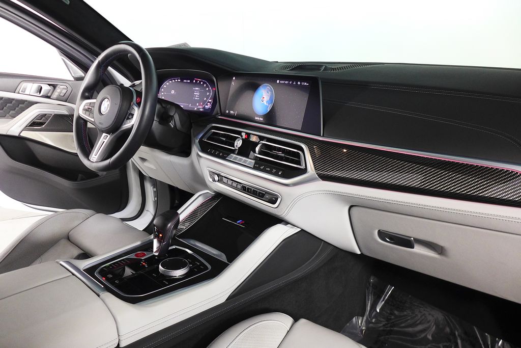 Thumbnail: 2023 BMW X6 - 13