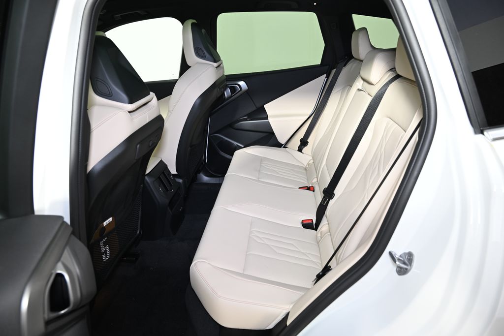 Thumbnail: 2026 BMW X3 - 24