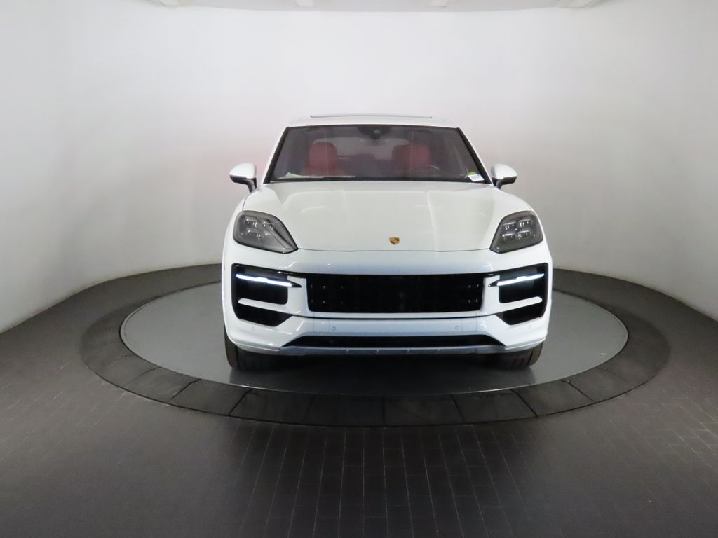 Thumbnail: 2025 Porsche Cayenne - 10