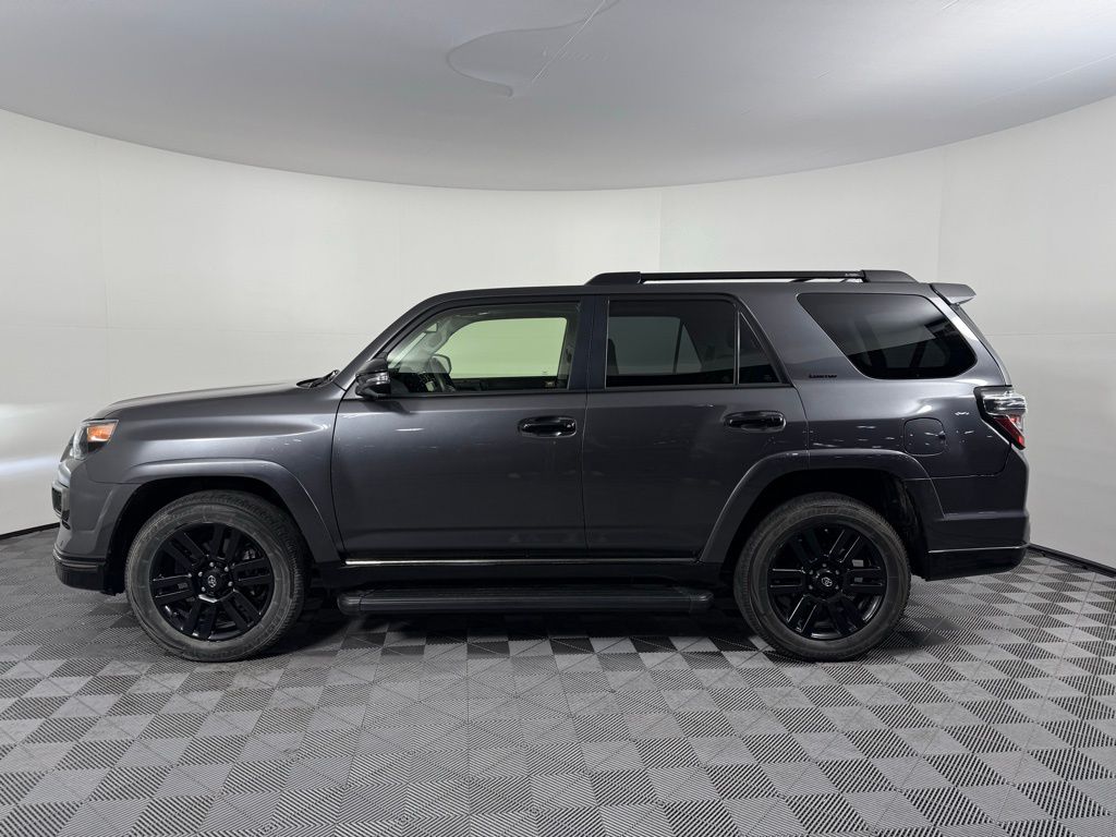 Thumbnail: 2021 Toyota 4Runner - 8