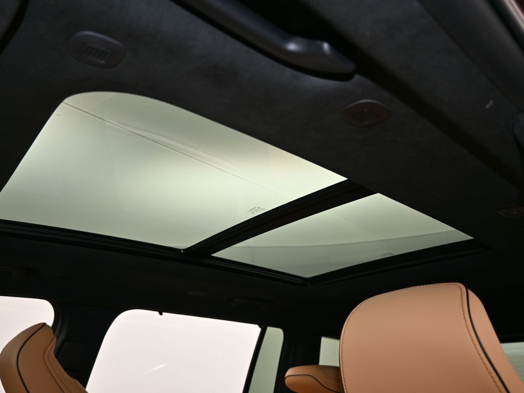 New 2025 Velvet Red Pearlcoat Jeep Summit image 12