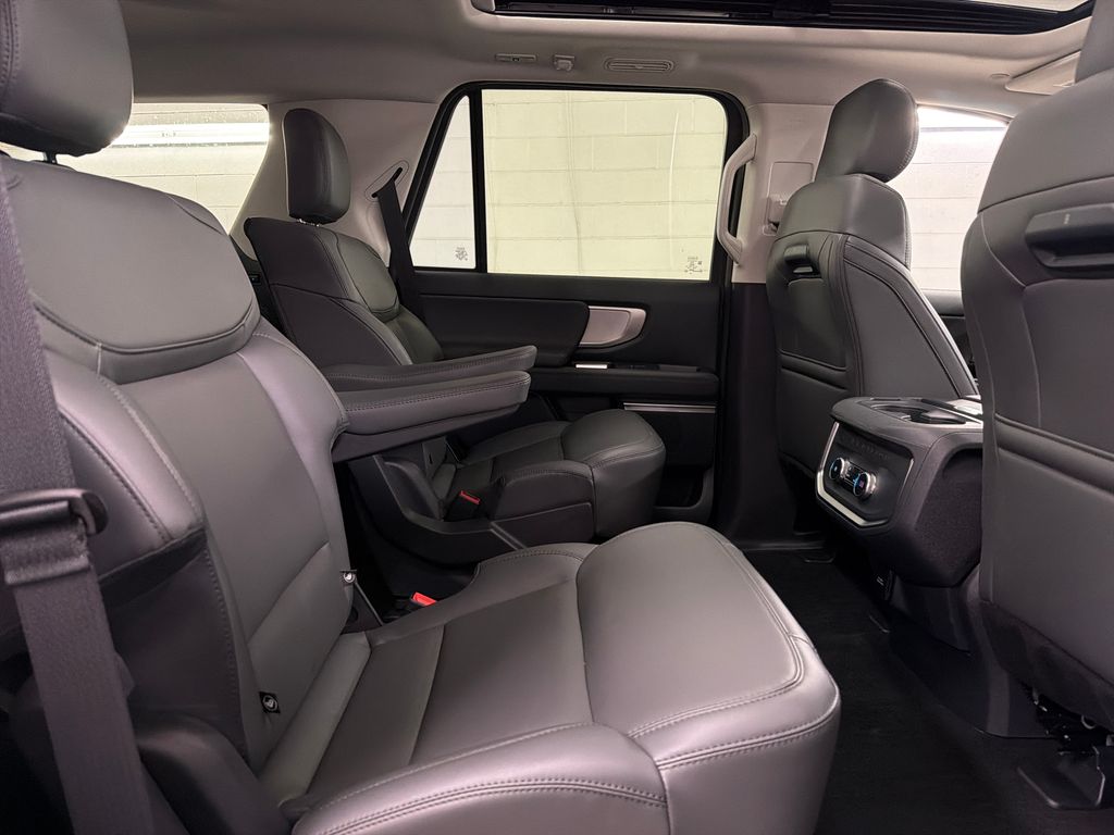 New 2026 Gray Ford Active image 30