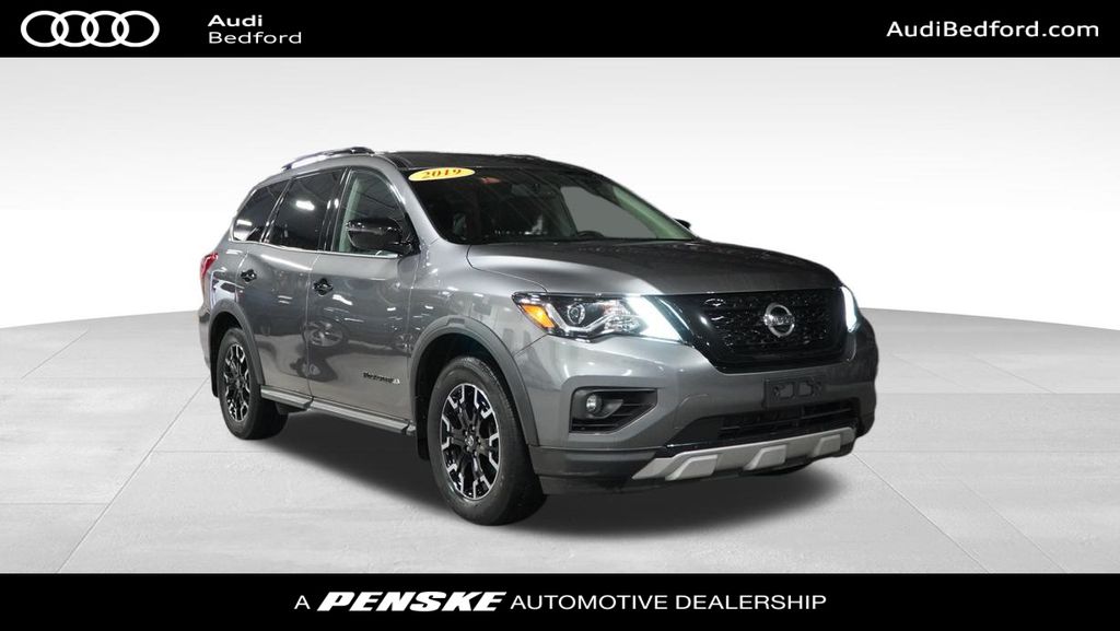 2019 Nissan Pathfinder SV 3