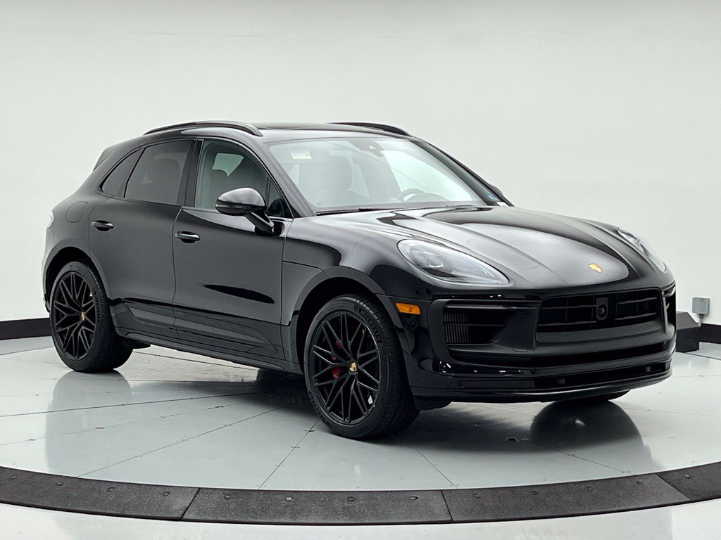 Thumbnail: 2024 Porsche Macan - 7