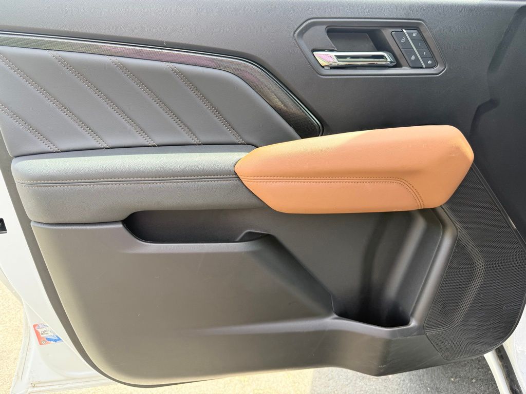 2024 GMC Canyon