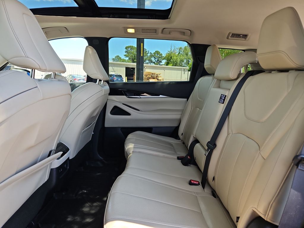 2023 INFINITI QX60 PURE Black at Lugoff Nissan