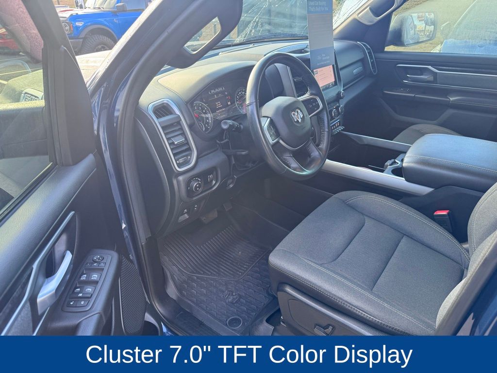 2022 Ram 1500 Big Horn Crew Cab 4x4 5'7" Box