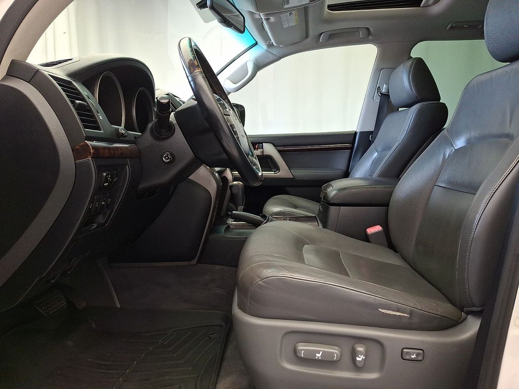 Thumbnail: 2008 Toyota Land Cruiser - 14