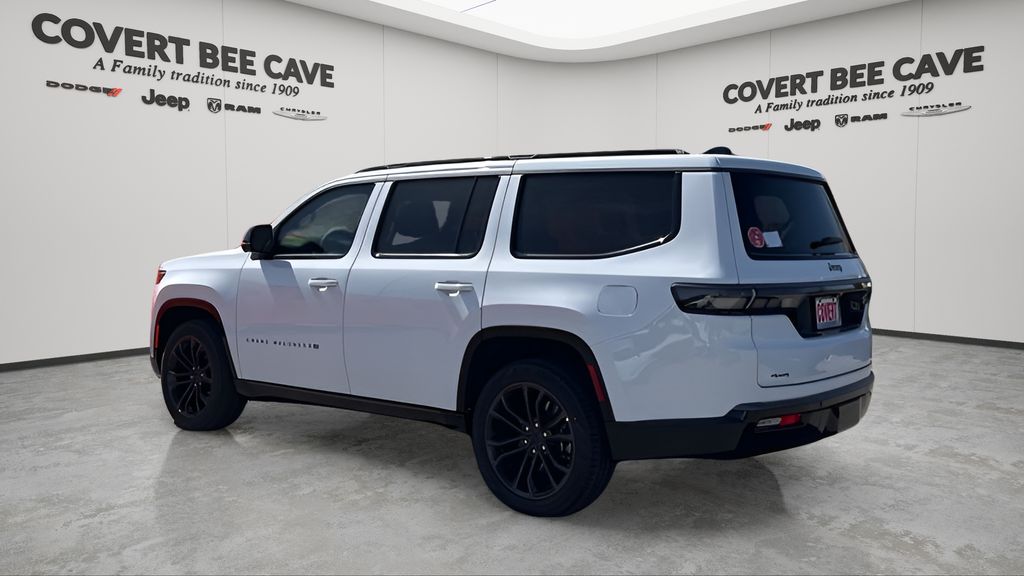 New 2026 White/off-white Jeep Summit image 6