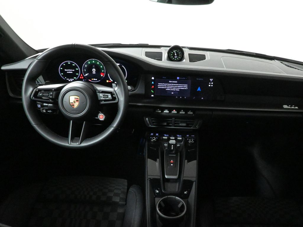 Thumbnail: 2026 Porsche 911 - 17