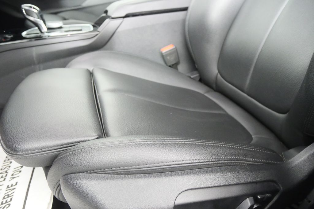 Thumbnail: 2021 BMW 2 Series - 9