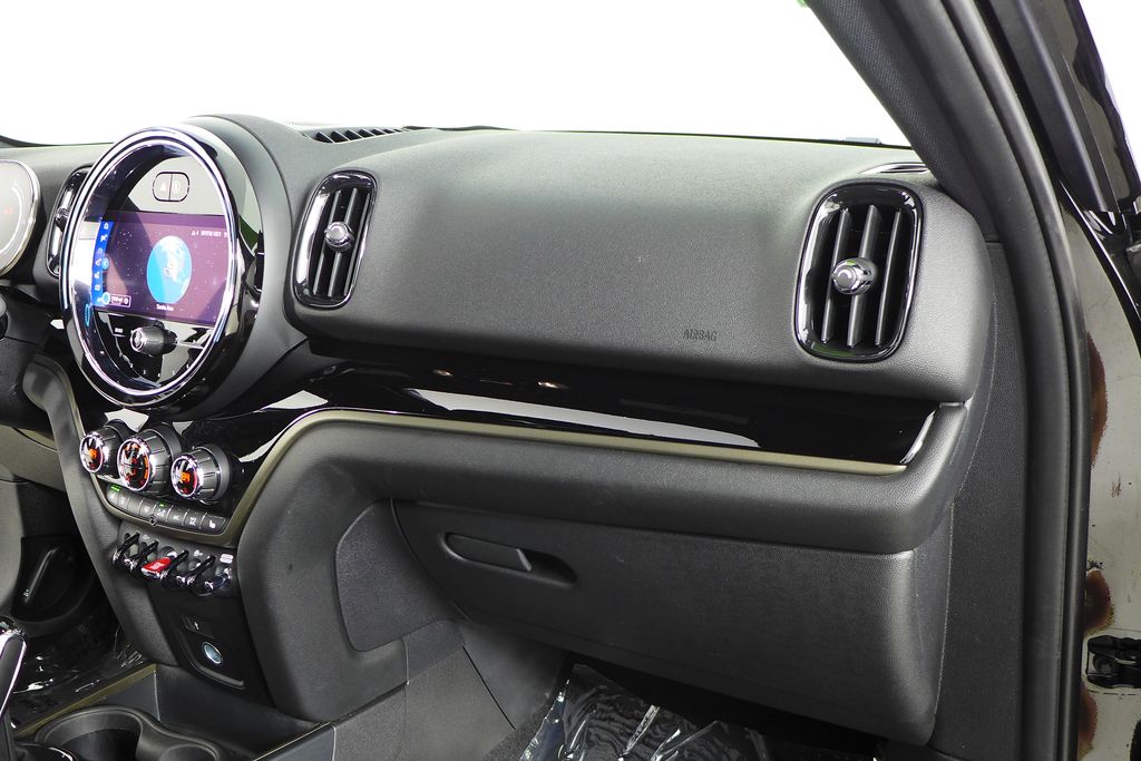2023 MINI Cooper Countryman Signature 14