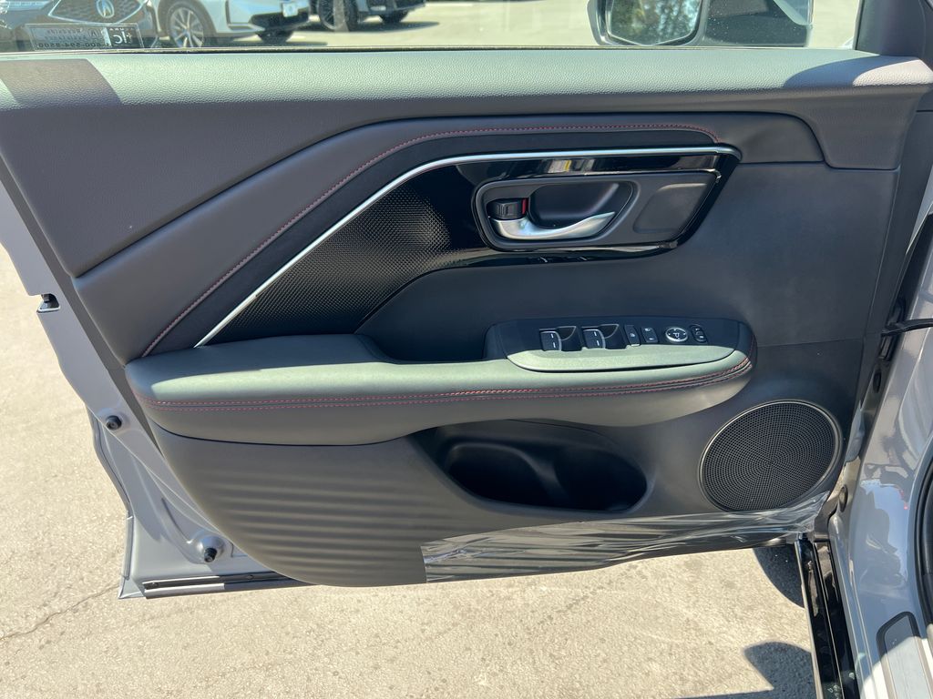 Thumbnail: 2025 Acura ADX - 11