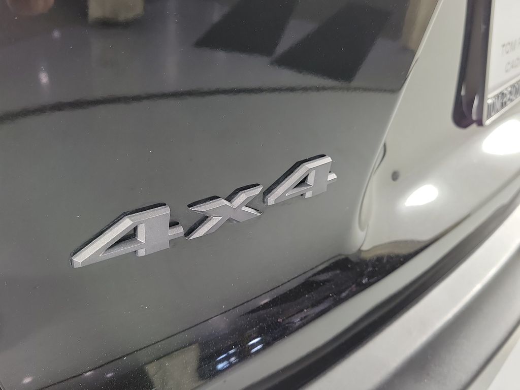 2022 Jeep Cherokee Trailhawk Black at Classic Elite Chevrolet Sugar Land