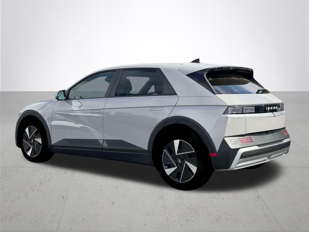 2026 Hyundai IONIQ 5 SE
