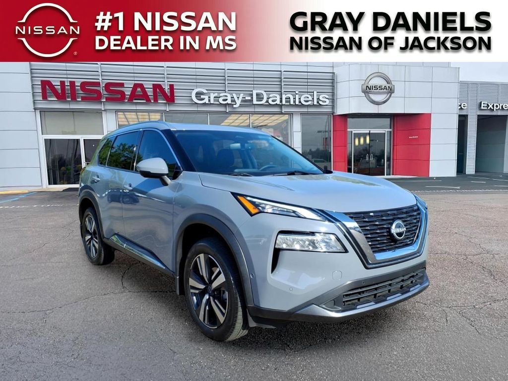 2023 Nissan Rogue SL FWD's photo