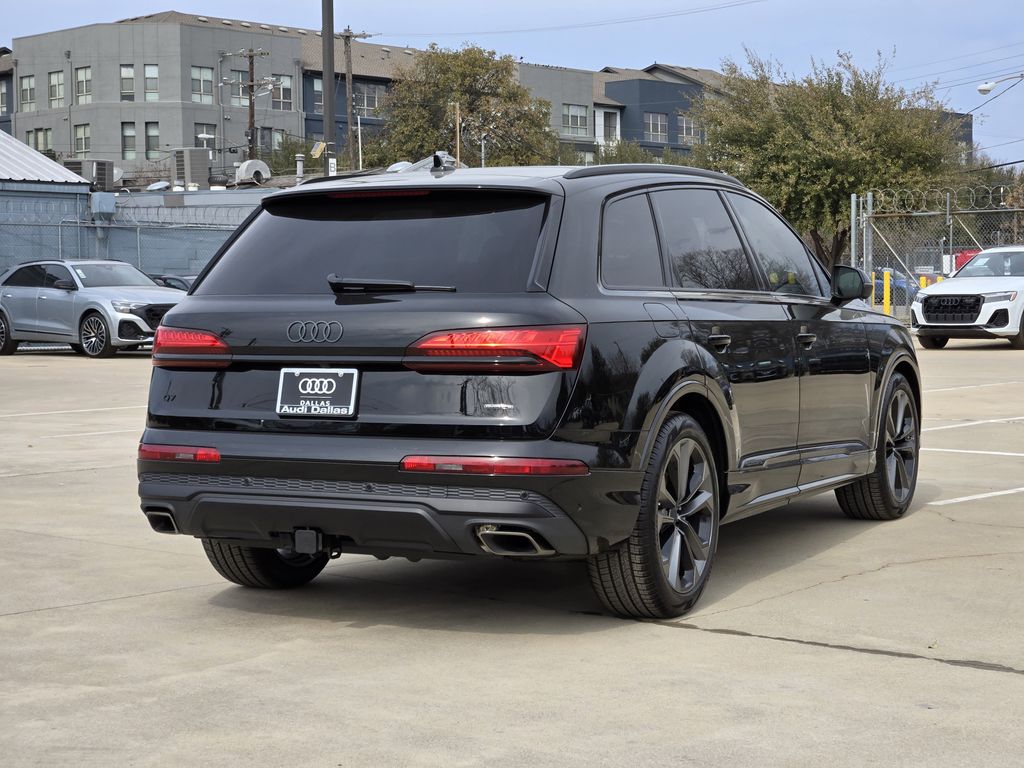 new 2026 Audi Q7 car, priced at $78,295