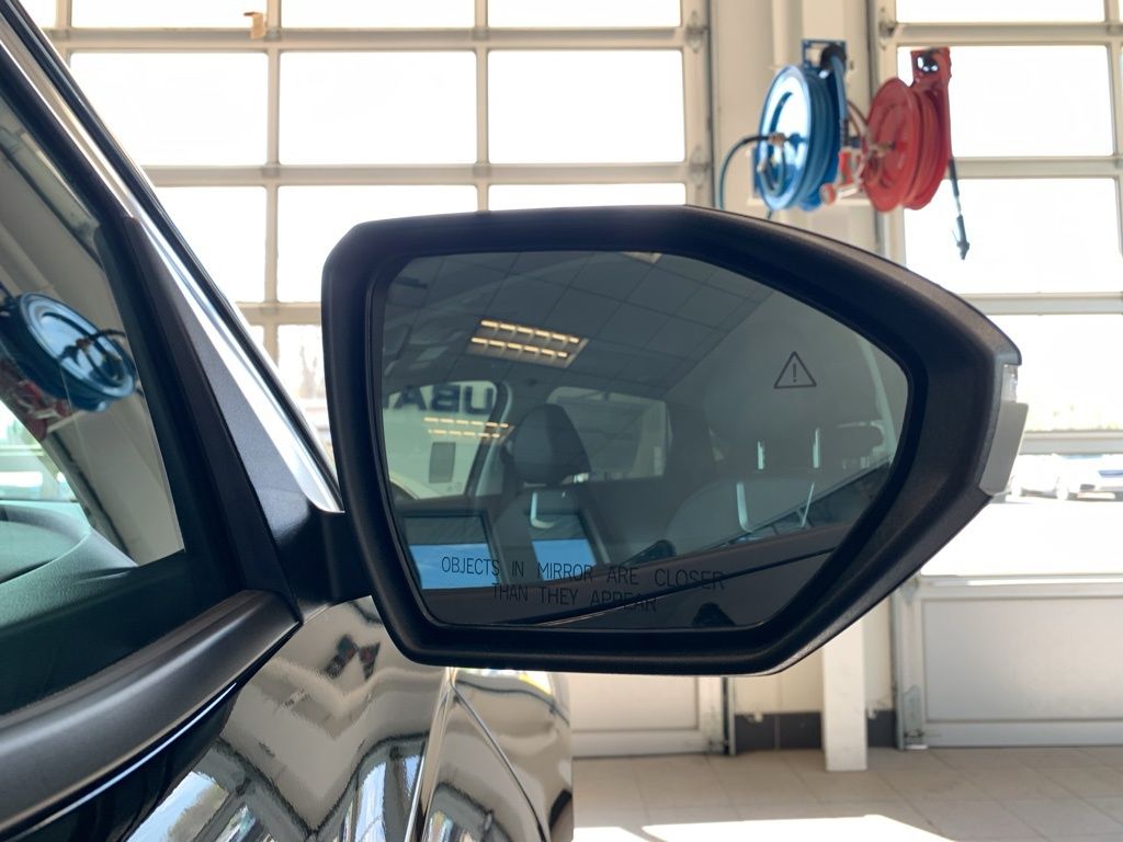 New 2026 Black Hyundai Limited image 17